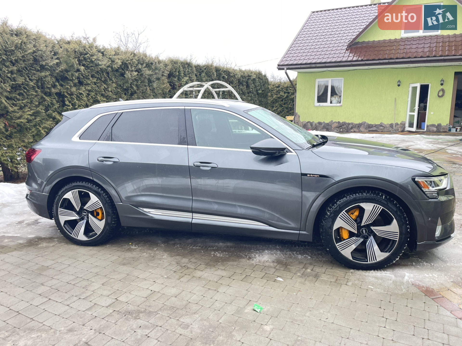 2019 Audi e-tron - мініатюра 5