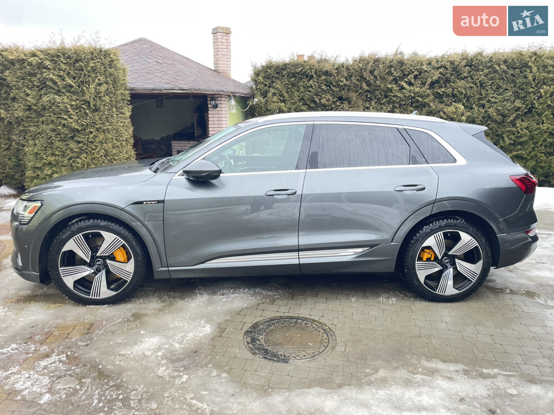 2019 Audi e-tron - мініатюра 9
