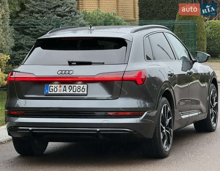Позашляховик / Кросовер Audi e-tron 2021 в Рівному фото 25 Позашляховик / Кросовер Audi e-tron 2021 в Рівному