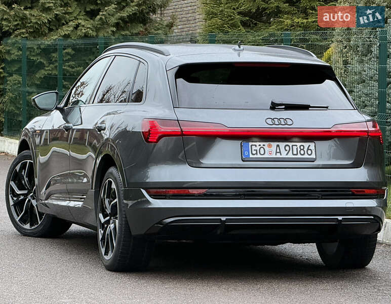 Позашляховик / Кросовер Audi e-tron 2021 в Рівному фото 59 Позашляховик / Кросовер Audi e-tron 2021 в Рівному