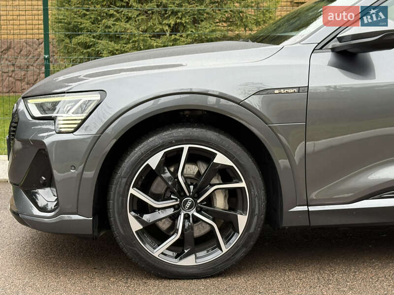 Позашляховик / Кросовер Audi e-tron 2021 в Рівному фото 50 Позашляховик / Кросовер Audi e-tron 2021 в Рівному