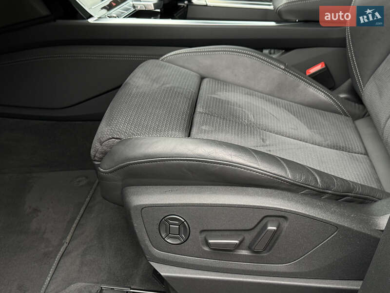 Позашляховик / Кросовер Audi e-tron 2021 в Рівному фото 61 Позашляховик / Кросовер Audi e-tron 2021 в Рівному