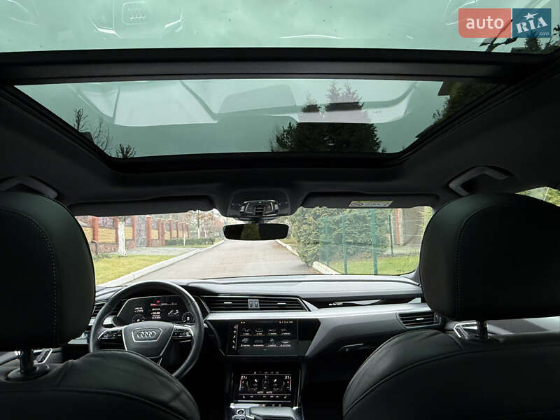 Позашляховик / Кросовер Audi e-tron 2021 в Рівному фото 86 Позашляховик / Кросовер Audi e-tron 2021 в Рівному
