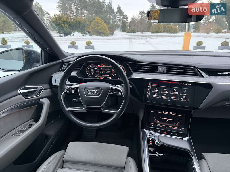 Внедорожник / Кроссовер Audi e-tron 2020 в Львове фото 56 Внедорожник / Кроссовер Audi e-tron 2020 в Львове