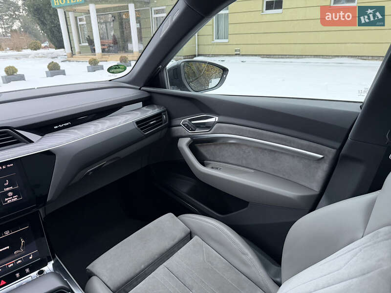 Внедорожник / Кроссовер Audi e-tron 2020 в Львове фото 58 Внедорожник / Кроссовер Audi e-tron 2020 в Львове