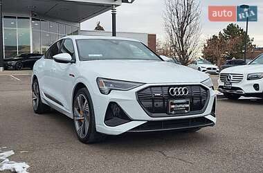 Позашляховик / Кросовер Audi e-tron 2022 в Львові