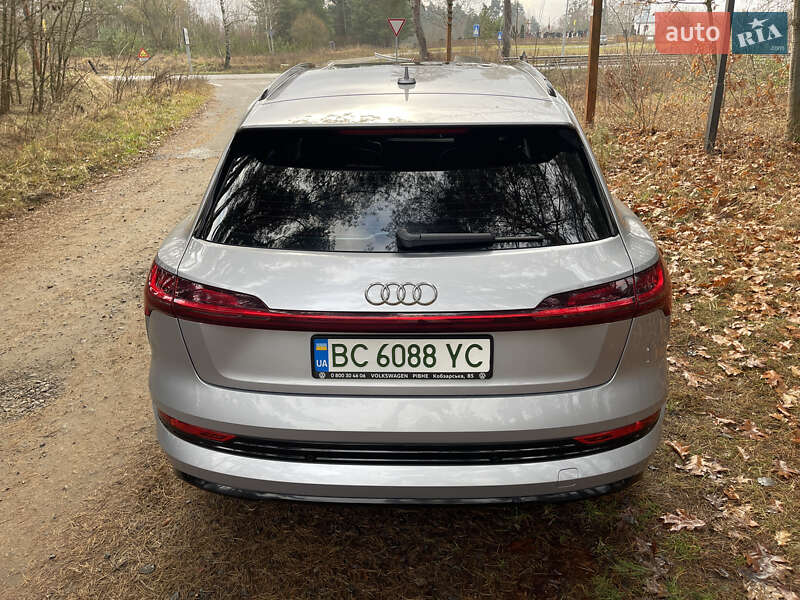 Позашляховик / Кросовер Audi e-tron 2020 в Львові фото 7 Позашляховик / Кросовер Audi e-tron 2020 в Львові