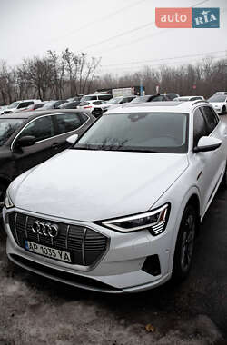 Внедорожник / Кроссовер Audi e-tron 2019 в Запорожье