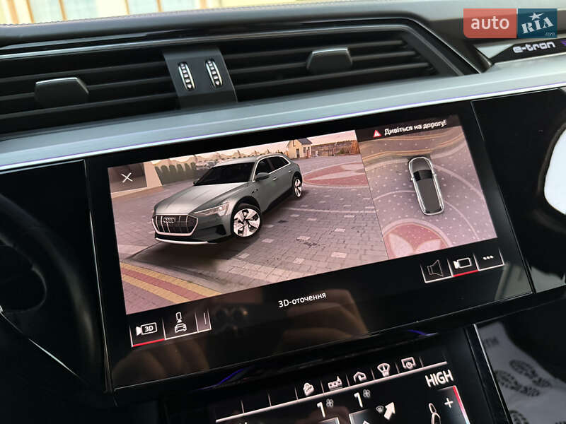 Позашляховик / Кросовер Audi e-tron 2019 в Трускавці фото 99 Позашляховик / Кросовер Audi e-tron 2019 в Трускавці