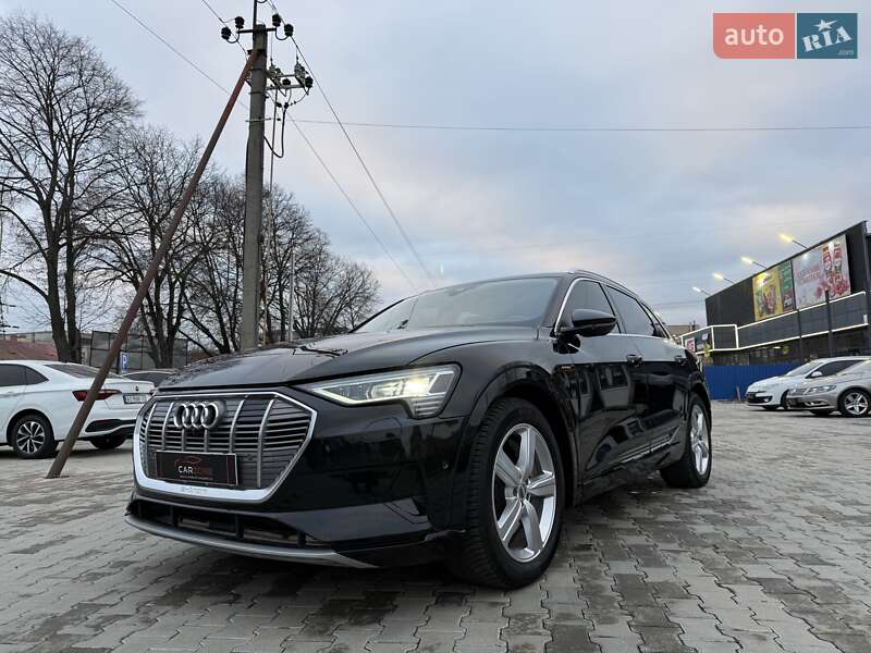 Внедорожник / Кроссовер Audi e-tron 2019 в Ужгороде фото 6 Внедорожник / Кроссовер Audi e-tron 2019 в Ужгороде
