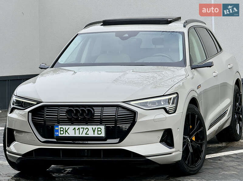 Внедорожник / Кроссовер Audi e-tron 2018 в Ровно фото 17 Внедорожник / Кроссовер Audi e-tron 2018 в Ровно