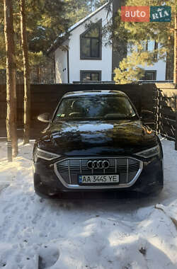 Внедорожник / Кроссовер Audi e-tron 2020 в Киеве