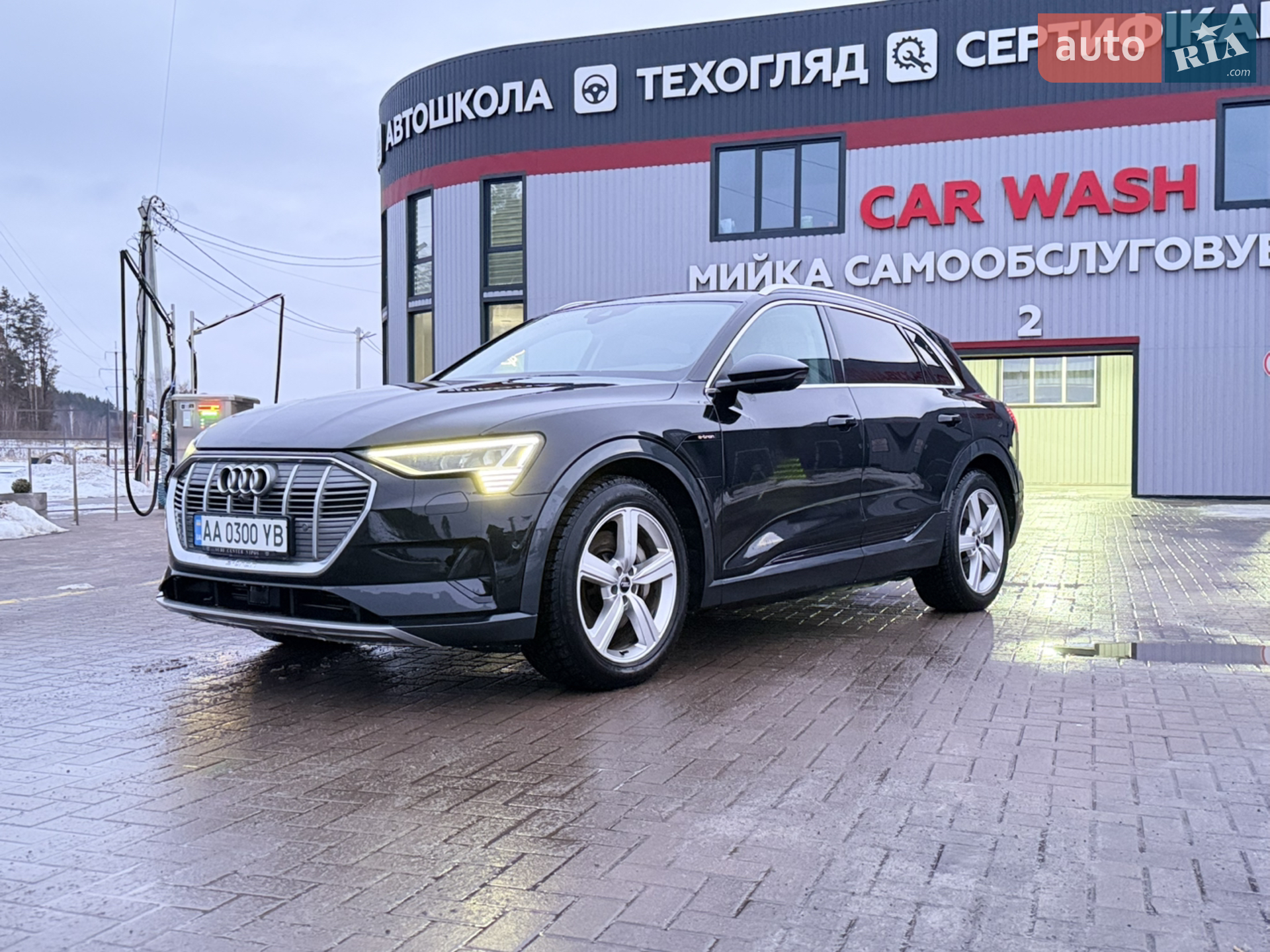 2019 Audi e-tron - мініатюра 7