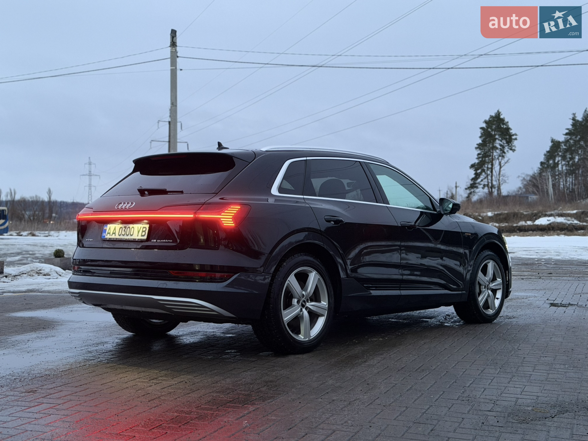 2019 Audi e-tron - мініатюра 13