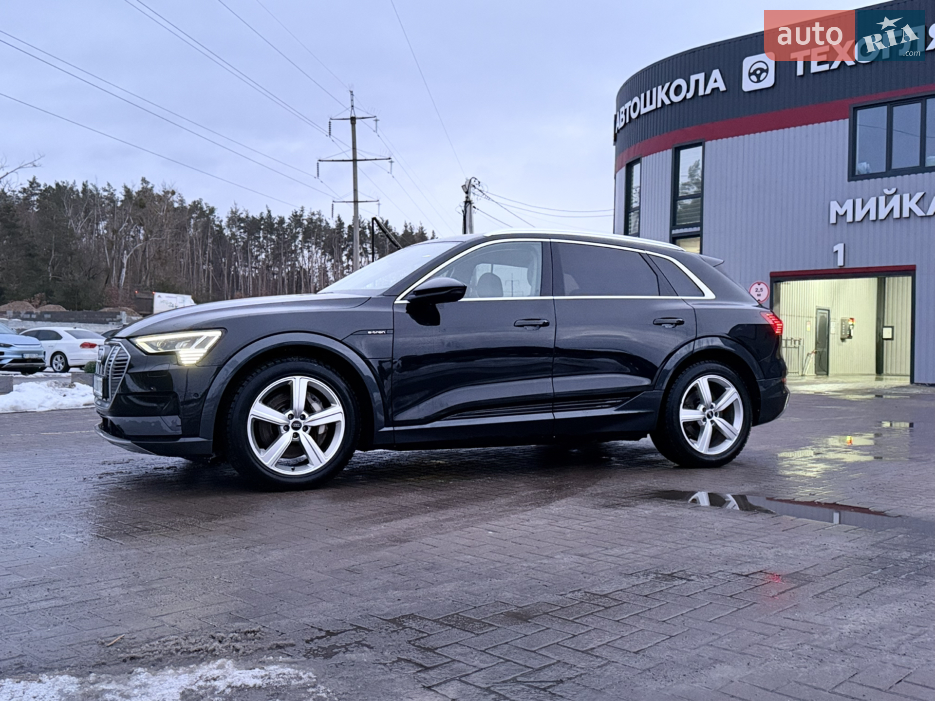 2019 Audi e-tron - мініатюра 15