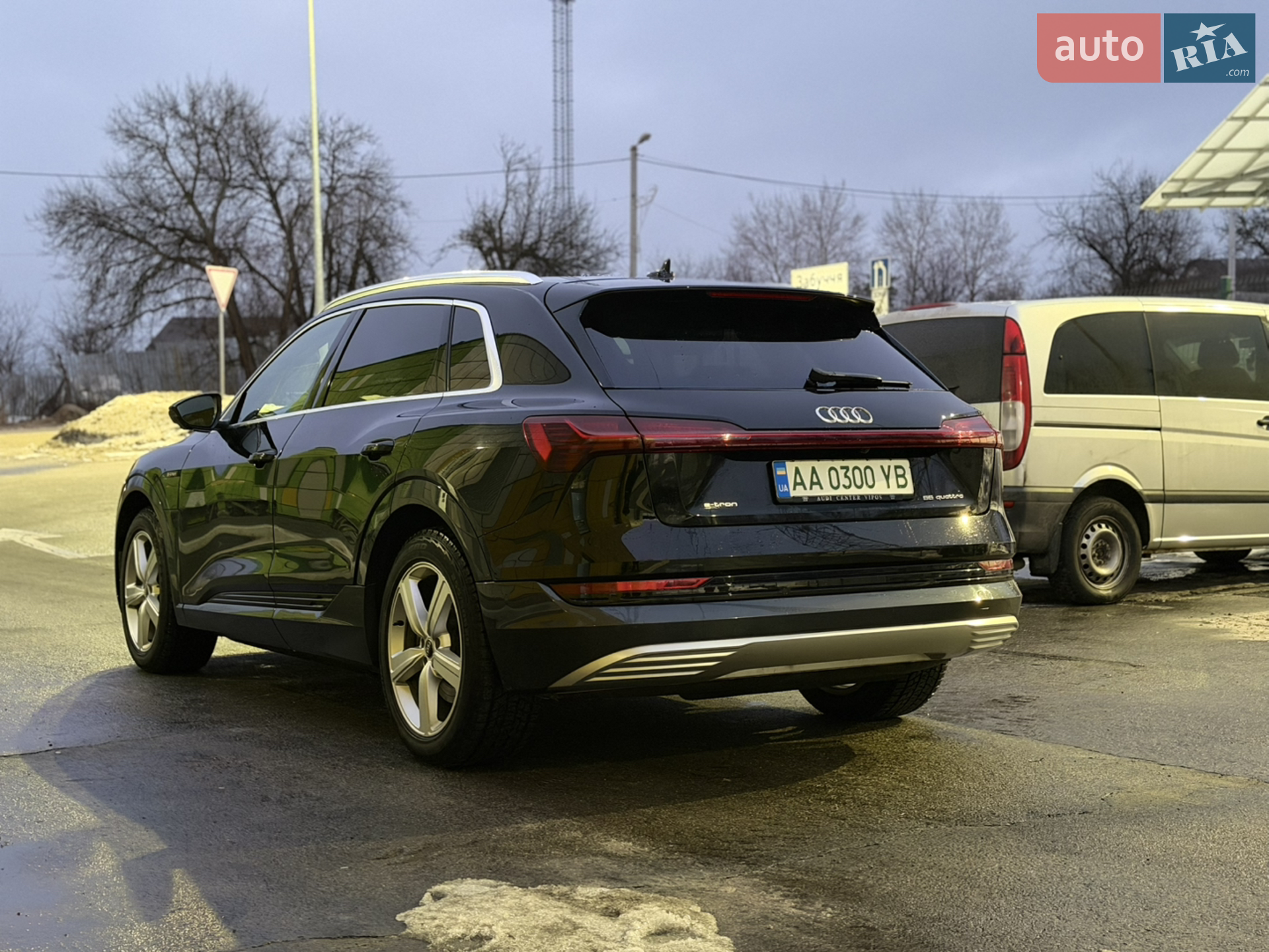2019 Audi e-tron - мініатюра 18