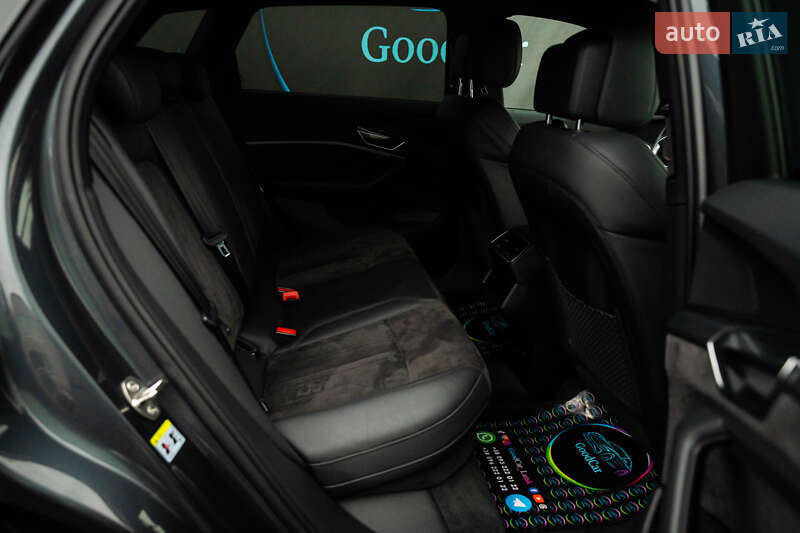 Внедорожник / Кроссовер Audi e-tron 2020 в Луцке фото 45 Внедорожник / Кроссовер Audi e-tron 2020 в Луцке
