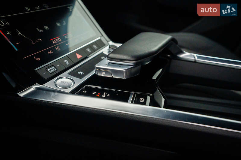 Внедорожник / Кроссовер Audi e-tron 2020 в Луцке фото 69 Внедорожник / Кроссовер Audi e-tron 2020 в Луцке