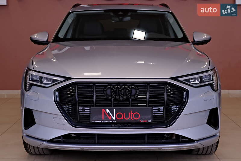Внедорожник / Кроссовер Audi e-tron 2022 в Одессе