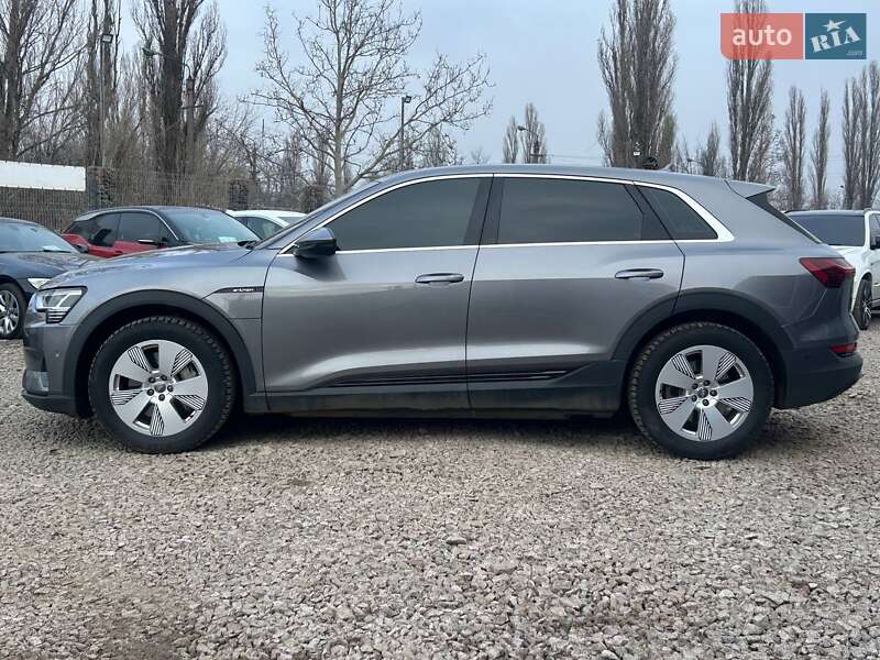Позашляховик / Кросовер Audi e-tron 2020 в Одесі
