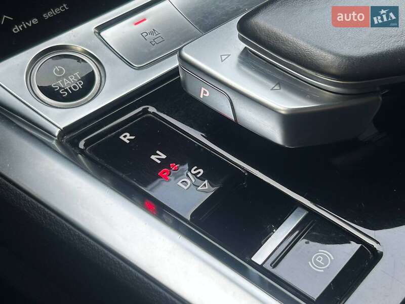 Позашляховик / Кросовер Audi e-tron 2020 в Одесі