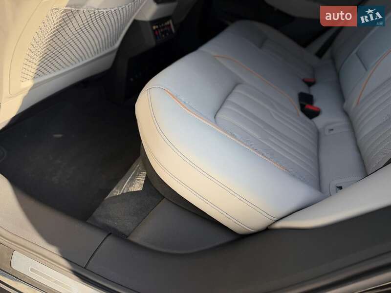 Внедорожник / Кроссовер Audi e-tron 2023 в Киеве фото 73 Внедорожник / Кроссовер Audi e-tron 2023 в Киеве