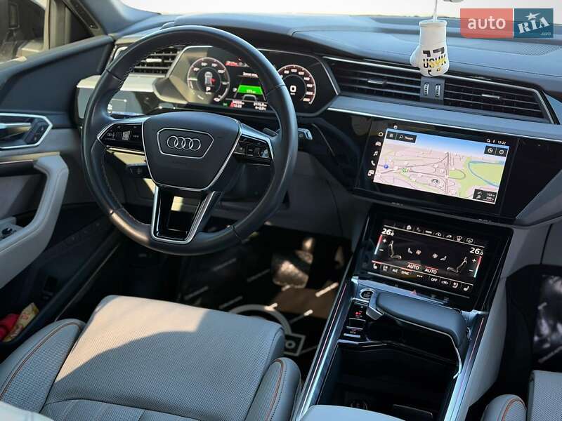 Внедорожник / Кроссовер Audi e-tron 2023 в Киеве фото 117 Внедорожник / Кроссовер Audi e-tron 2023 в Киеве