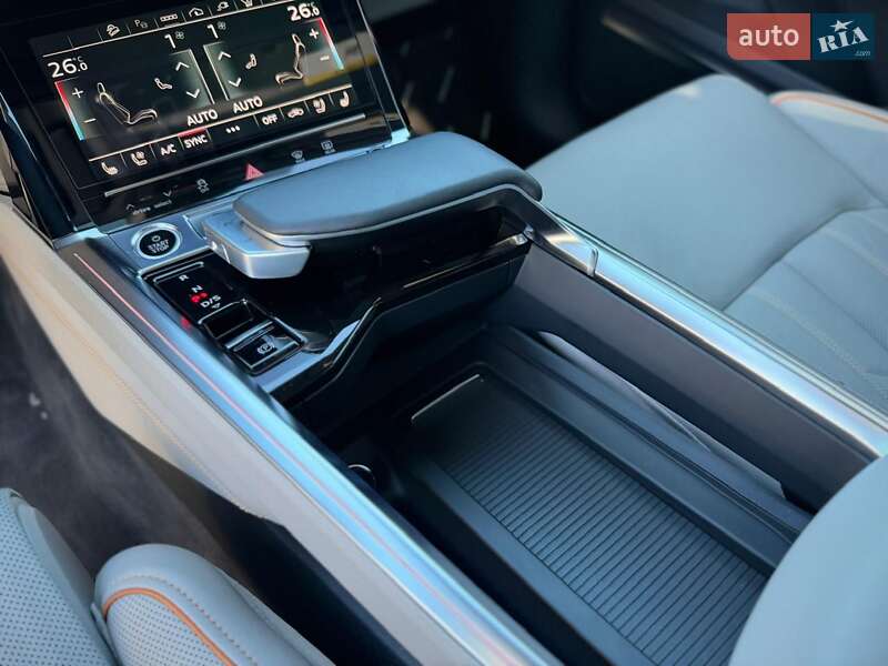 Внедорожник / Кроссовер Audi e-tron 2023 в Киеве фото 123 Внедорожник / Кроссовер Audi e-tron 2023 в Киеве