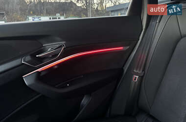 Внедорожник / Кроссовер Audi e-tron 2022 в Хмельницком