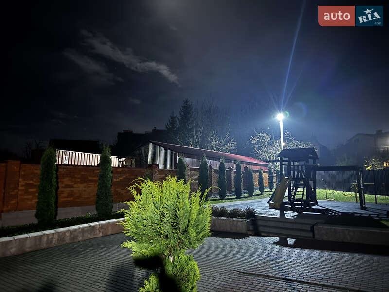 Позашляховик / Кросовер Audi e-tron 2022 в Хмельницькому