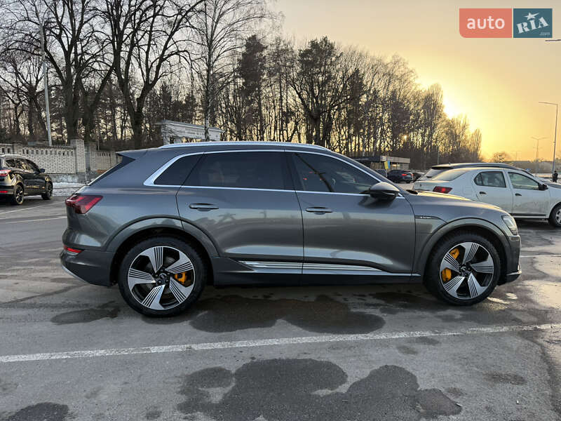 Позашляховик / Кросовер Audi e-tron 2019 в Вінниці фото 5 Позашляховик / Кросовер Audi e-tron 2019 в Вінниці