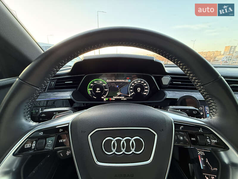 Позашляховик / Кросовер Audi e-tron 2019 в Вінниці фото 21 Позашляховик / Кросовер Audi e-tron 2019 в Вінниці