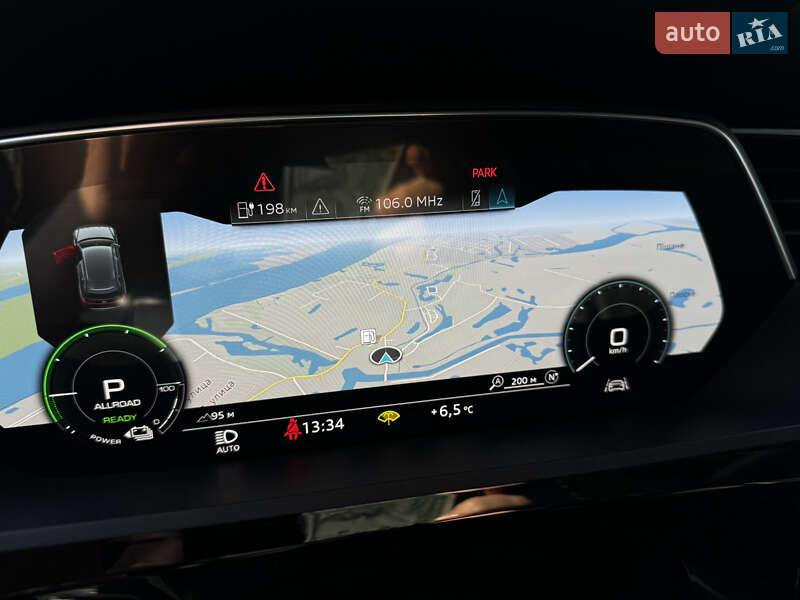 Внедорожник / Кроссовер Audi e-tron 2019 в Киеве