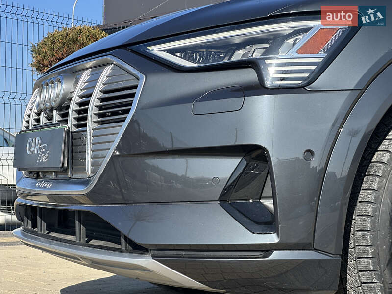 Внедорожник / Кроссовер Audi e-tron 2020 в Львове