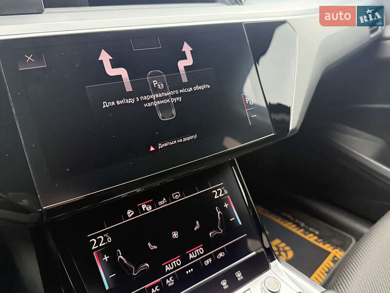 Позашляховик / Кросовер Audi e-tron 2020 в Іршаві