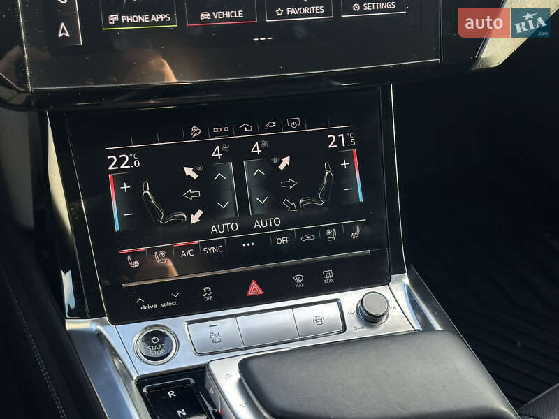 Позашляховик / Кросовер Audi e-tron 2020 в Ужгороді