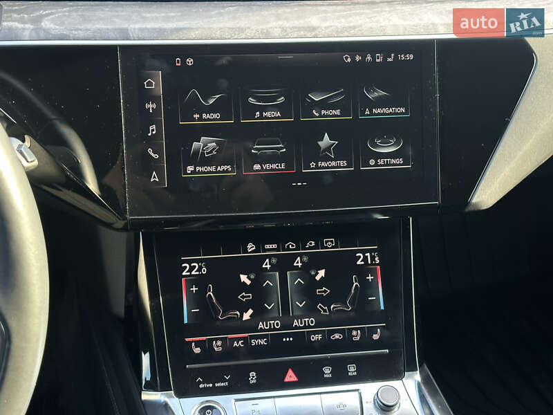 Позашляховик / Кросовер Audi e-tron 2020 в Ужгороді