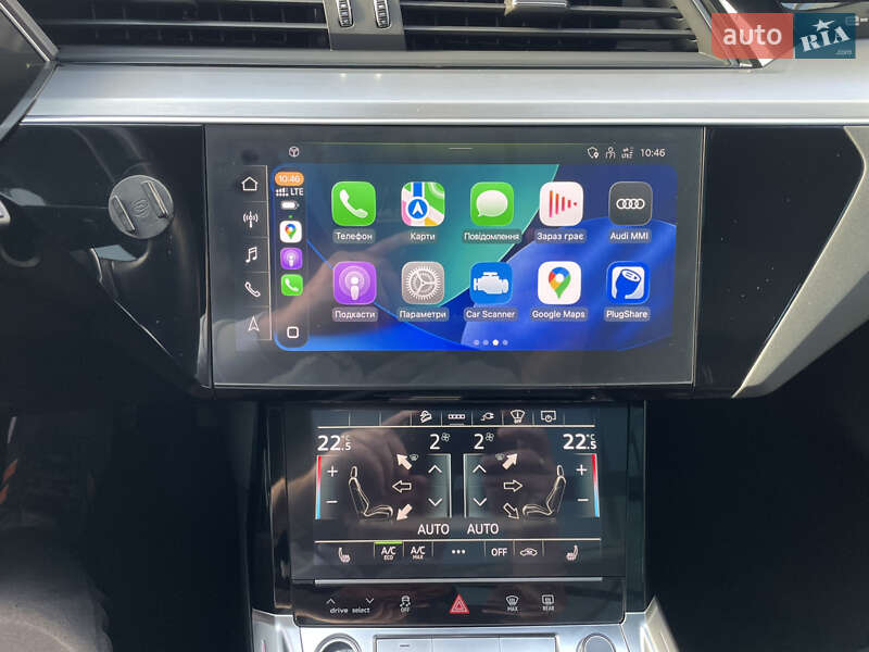 Позашляховик / Кросовер Audi e-tron 2022 в Рівному