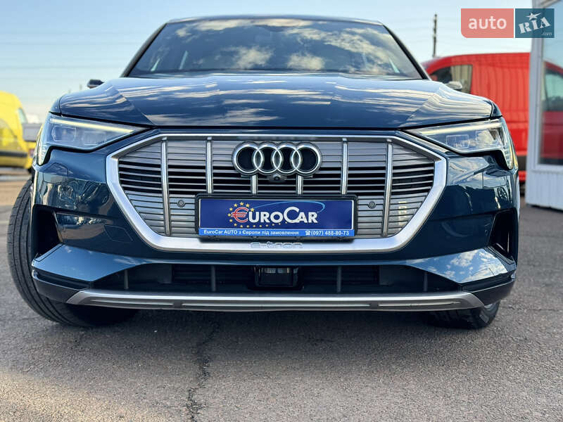 Внедорожник / Кроссовер Audi e-tron 2019 в Киеве