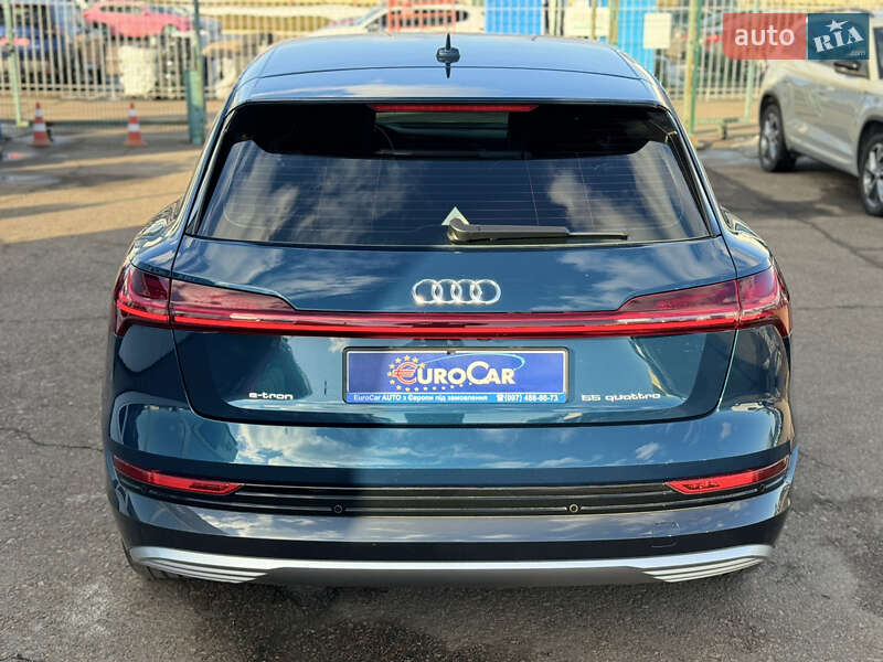 Внедорожник / Кроссовер Audi e-tron 2019 в Киеве