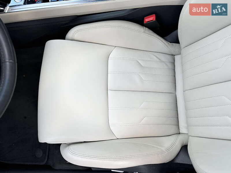 Внедорожник / Кроссовер Audi e-tron 2019 в Киеве