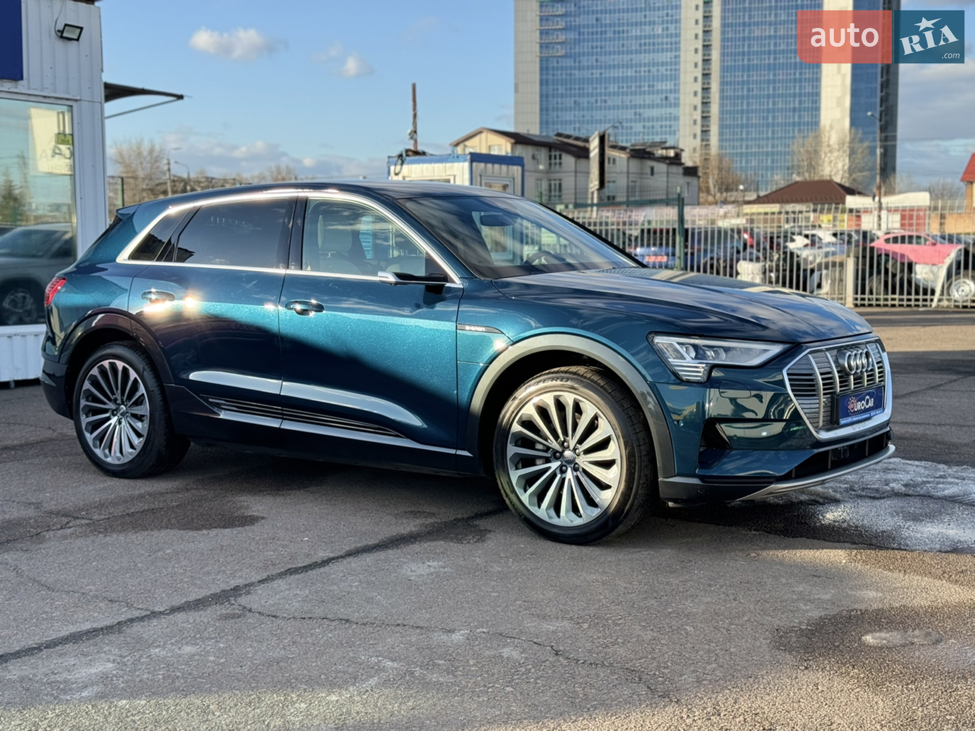 2019 Audi e-tron - мініатюра 134