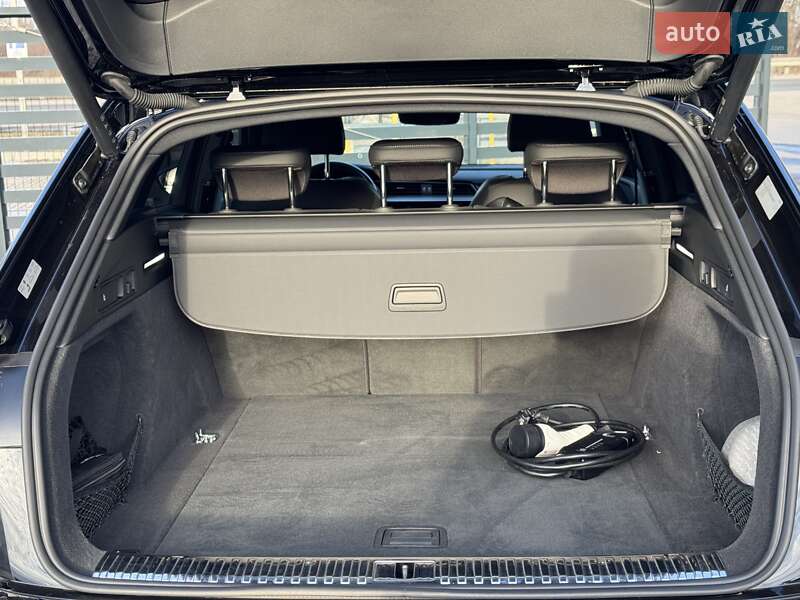 Внедорожник / Кроссовер Audi e-tron 2021 в Ровно