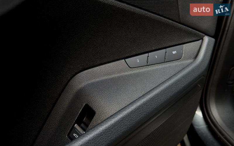 Позашляховик / Кросовер Audi e-tron 2020 в Переяславі