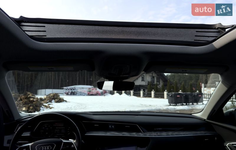 Позашляховик / Кросовер Audi e-tron 2020 в Переяславі