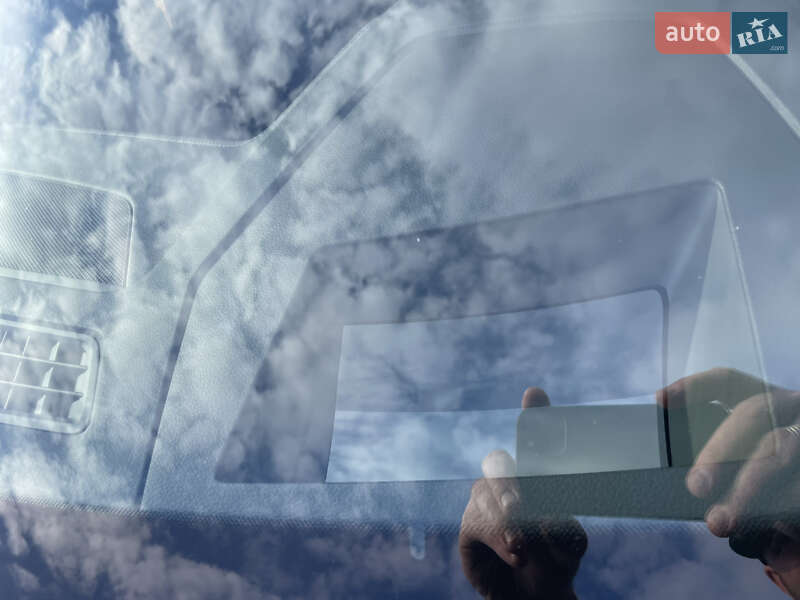 Внедорожник / Кроссовер Audi e-tron 2021 в Ровно