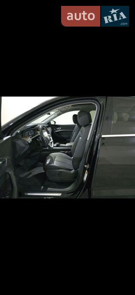 Позашляховик / Кросовер Audi e-tron 2019 в Дрогобичі