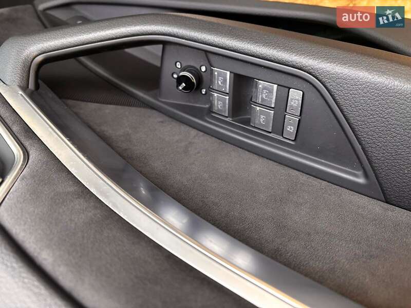 Внедорожник / Кроссовер Audi e-tron 2018 в Львове