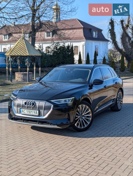 Внедорожник / Кроссовер Audi e-tron 2020 в Нововолынске