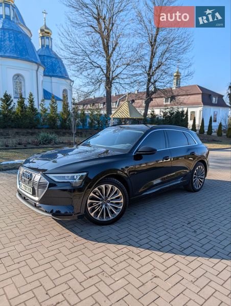 Внедорожник / Кроссовер Audi e-tron 2020 в Нововолынске